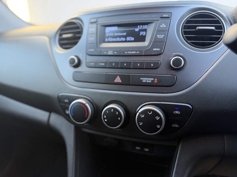 Used Hyundai i10 2018 for sale - 78056763: Photo 23