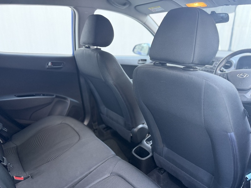 Used Hyundai i10 2018 for sale - 78056763: Photo 9