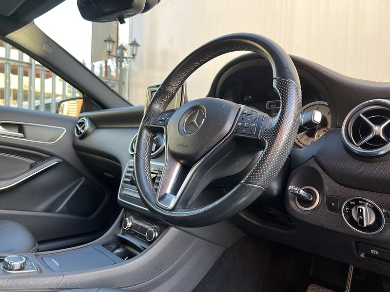 Used Mercedes-Benz A-Class 2015 for sale - 77180731: Photo 3