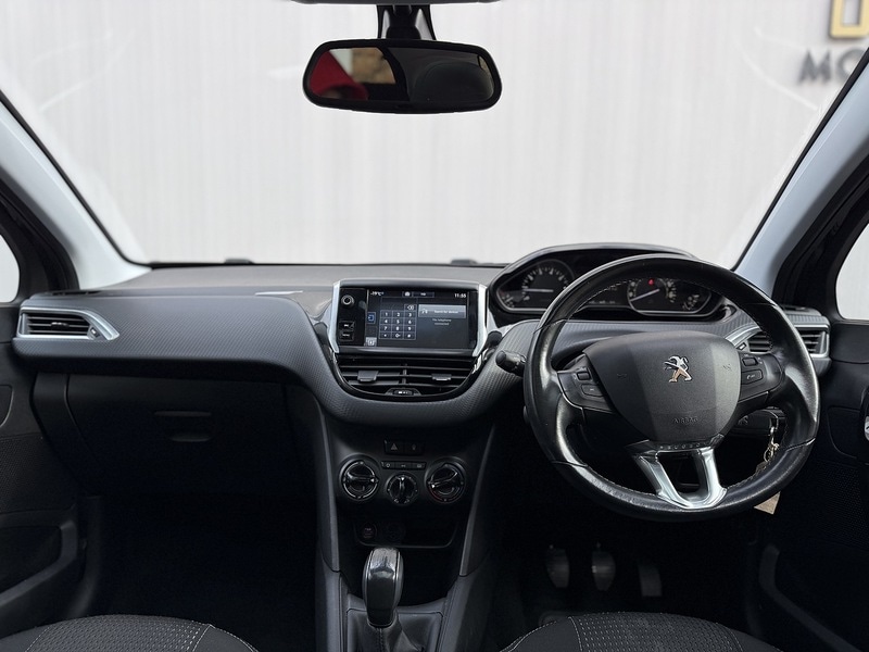 Used Peugeot 208 2016 for sale - 76716142: Photo 15