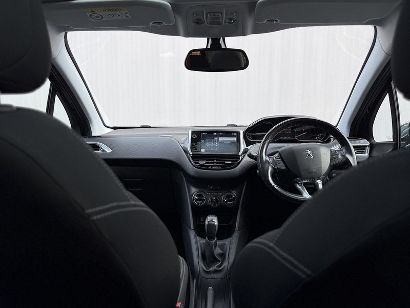 Used Peugeot 208 2016 for sale - 76716142: Photo 16