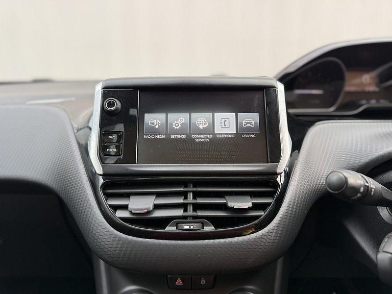 Used Peugeot 208 2016 for sale - 76716142: Photo 24