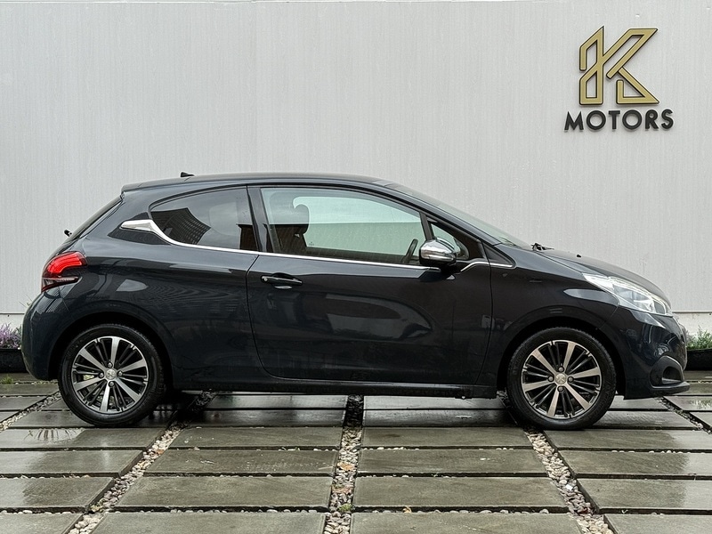 Used Peugeot 208 2016 for sale - 76716142: Photo 5