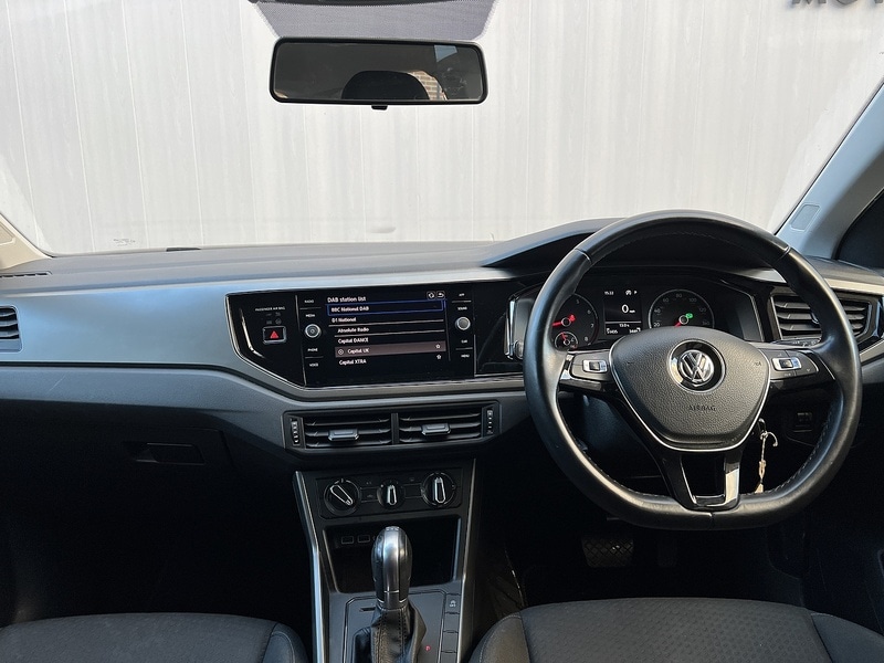 Used Volkswagen Polo 2018 for sale - 76940418: Photo 14