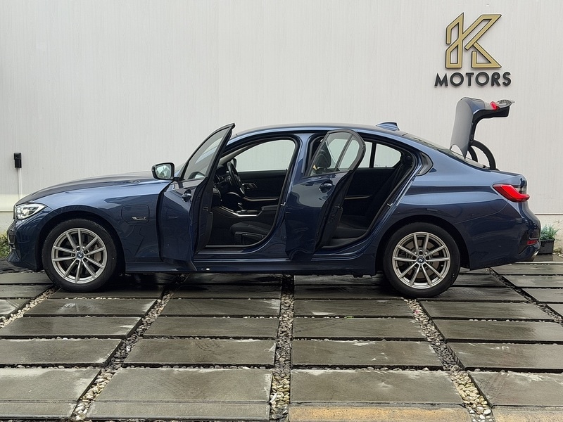 Used BMW 3 Series 2021 for sale - 77873339: Photo 29