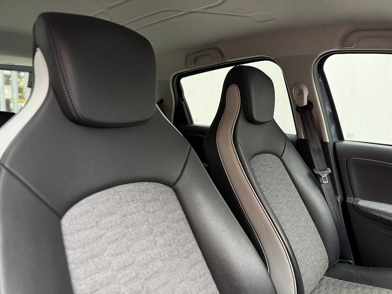 Used Renault Zoe 2020 for sale - 76748893: Photo 12