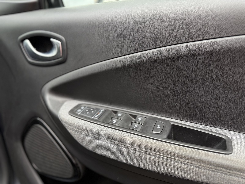 Used Renault Zoe 2020 for sale - 76748893: Photo 16
