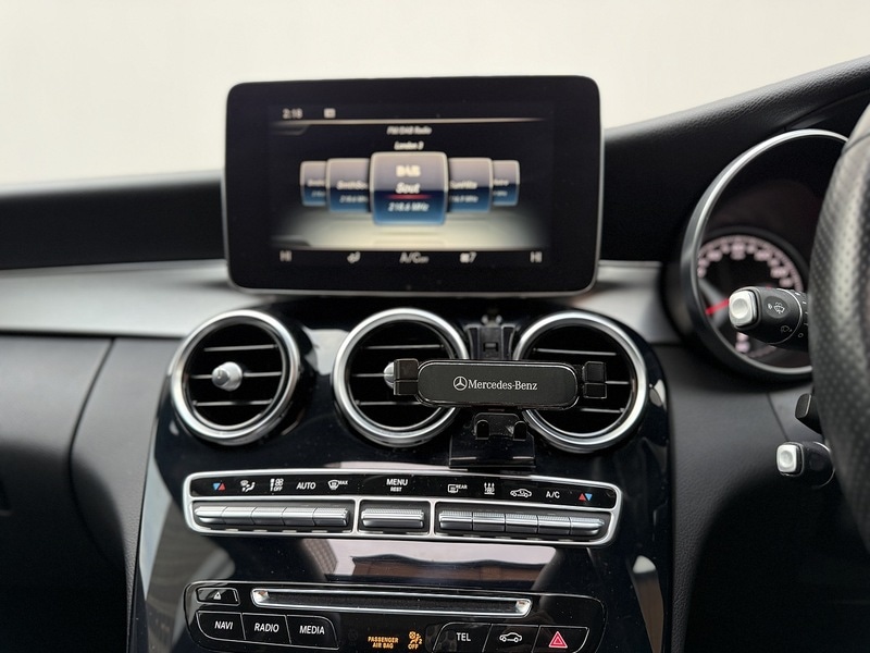 Used Mercedes-Benz C Class 2016 for sale - 76716138: Photo 29