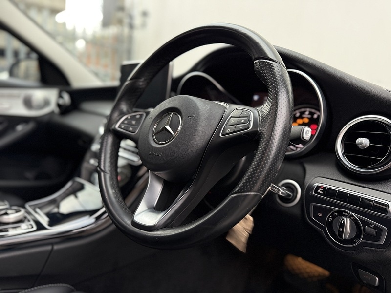 Used Mercedes-Benz C Class 2016 for sale - 76716138: Photo 3