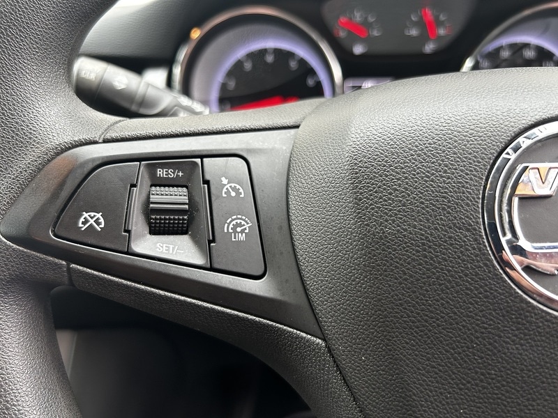 Used Vauxhall Astra 2016 for sale - 77594954: Photo 22