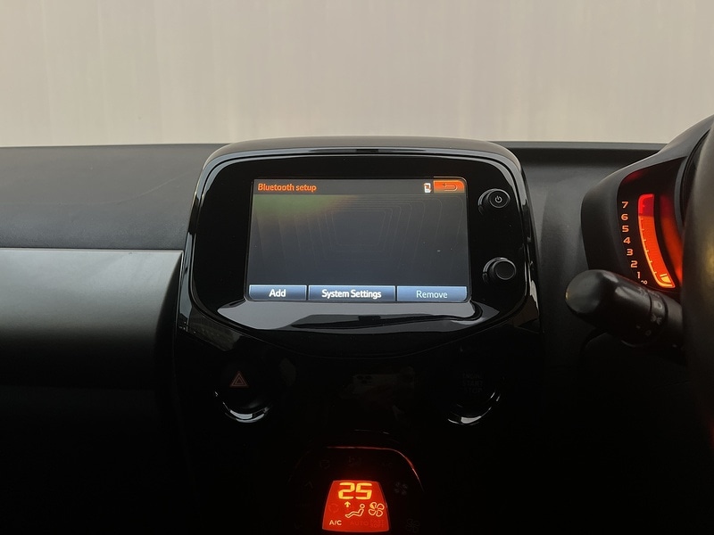 Used Peugeot 108 2016 for sale - 76986523: Photo 24