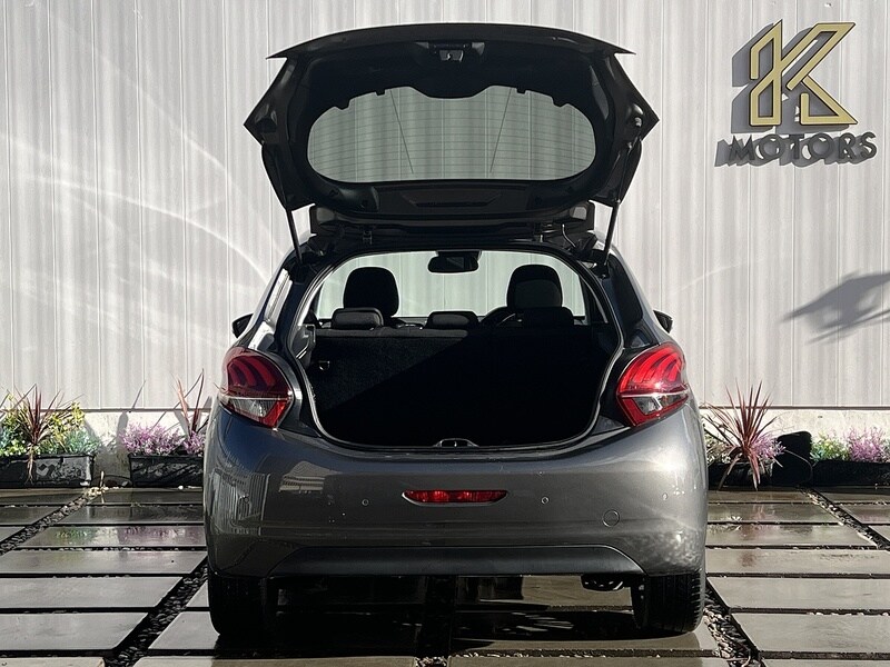 Used Peugeot 208 2018 for sale - 77445456: Photo 12