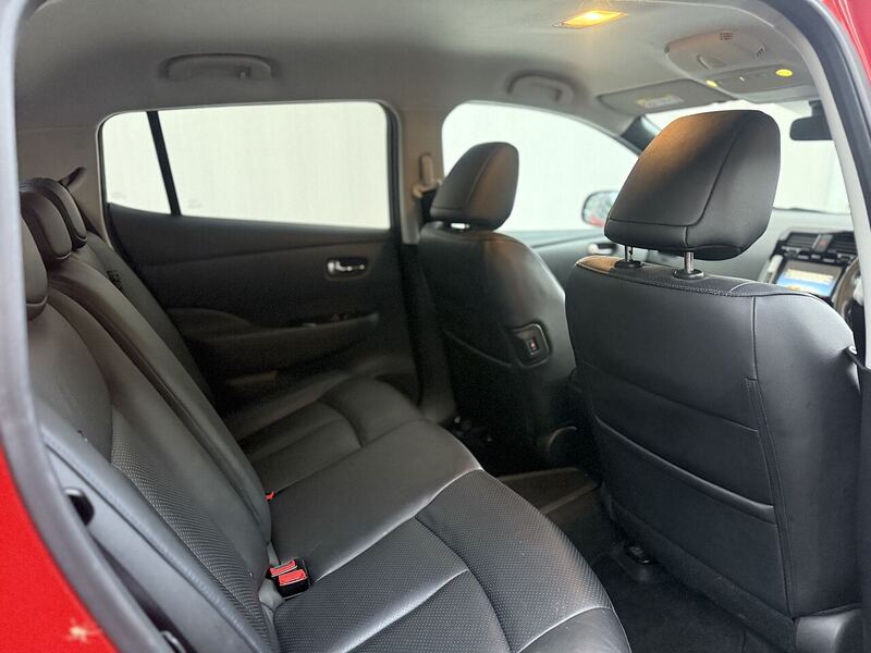 Used Nissan Leaf 2017 for sale - 77328783: Photo 10