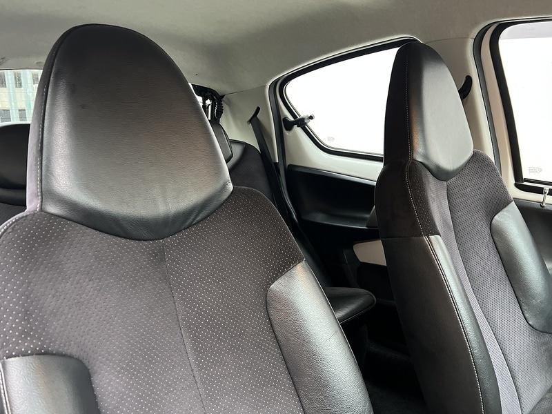 Used Toyota AYGO 2012 for sale - 77094477: Photo 11