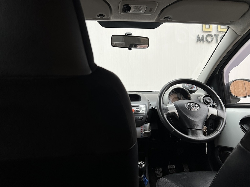 Used Toyota AYGO 2012 for sale - 77094477: Photo 12