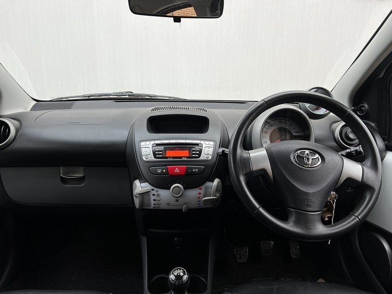 Used Toyota AYGO 2012 for sale - 77094477: Photo 14