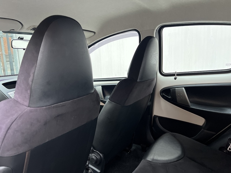 Used Toyota AYGO 2012 for sale - 77094477: Photo 25