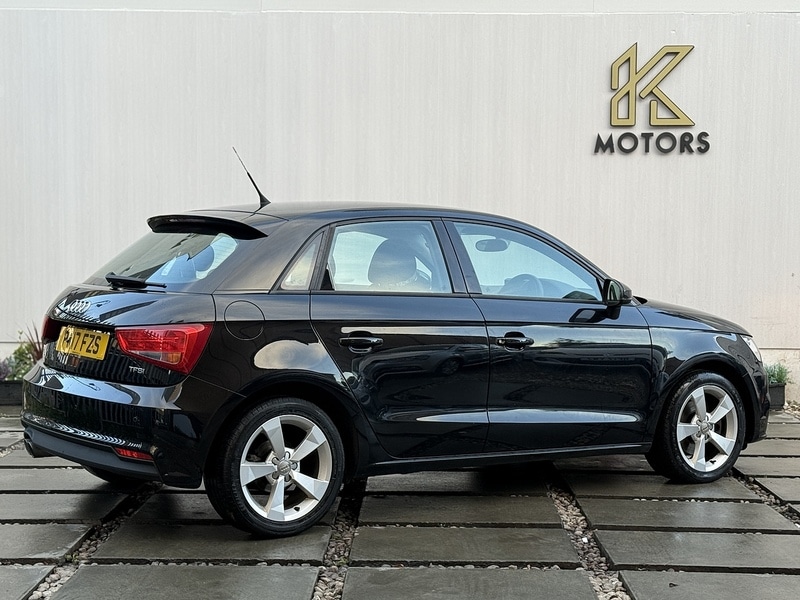 Used Audi A1 2017 for sale - 76740873: Photo 2