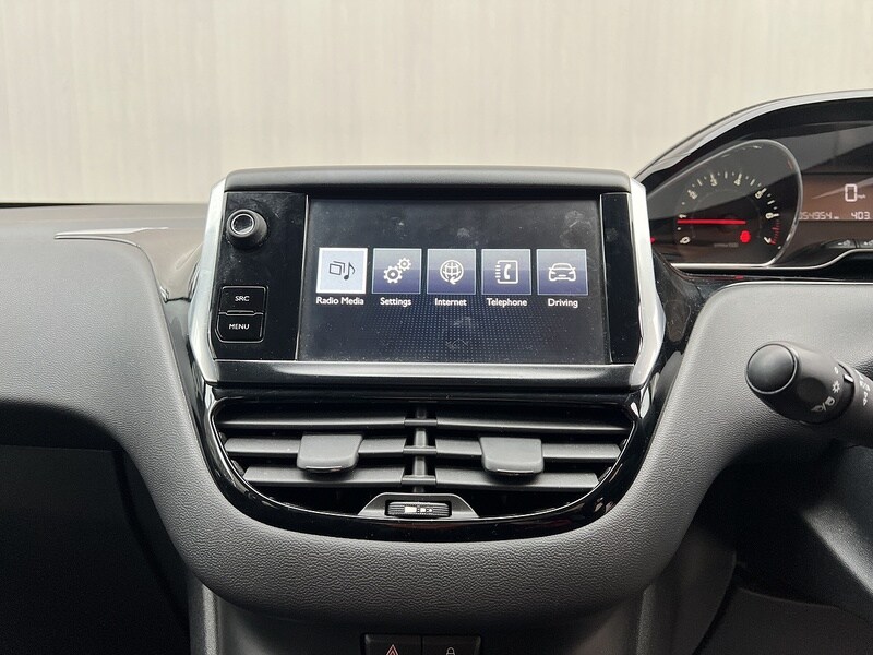 Used Peugeot 208 2015 for sale - 76986531: Photo 19