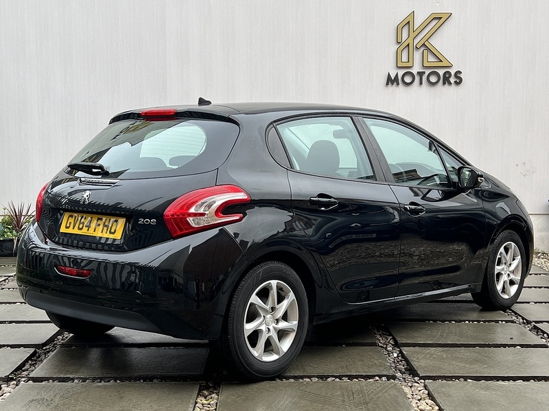 Used Peugeot 208 2015 for sale - 76986531: Photo 9