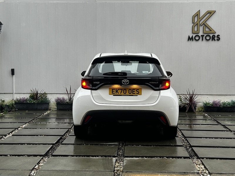 Used Toyota Yaris for sale - 77605221: Photo 11