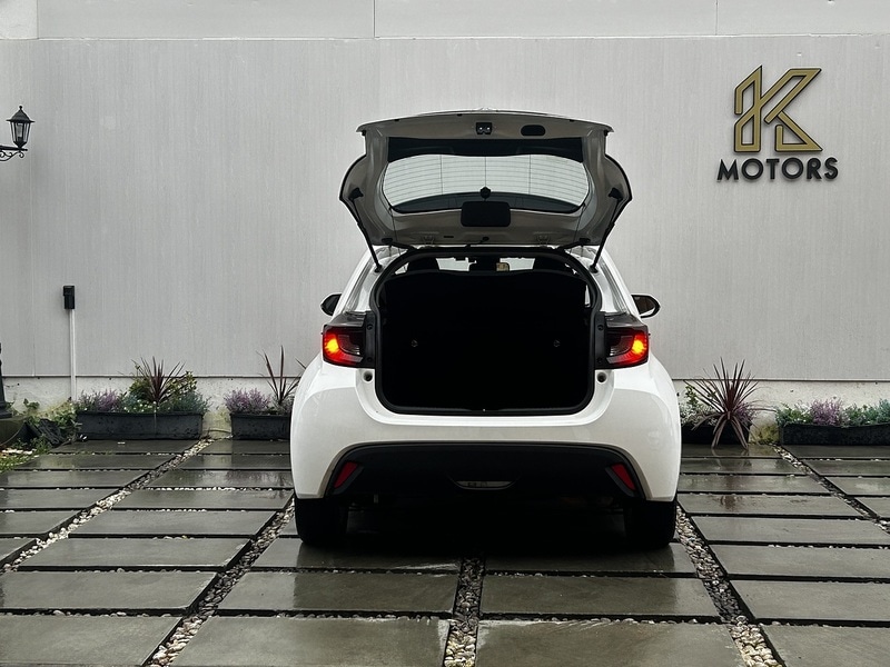 Used Toyota Yaris for sale - 77605221: Photo 12