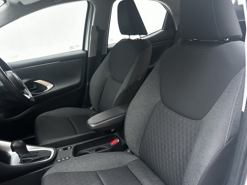 Used Toyota Yaris for sale - 77605221: Photo 31