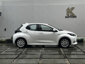 Used Toyota Yaris 2020 for sale - 77605221: Photo