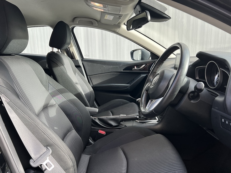 Used Mazda Mazda3 2015 for sale - 77375686: Photo 9