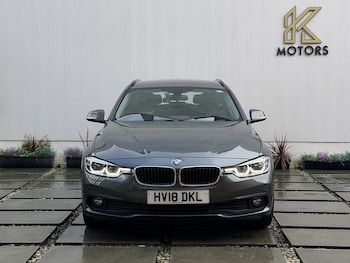 Used BMW 3 Series 2018 for sale - 77749256: Photo