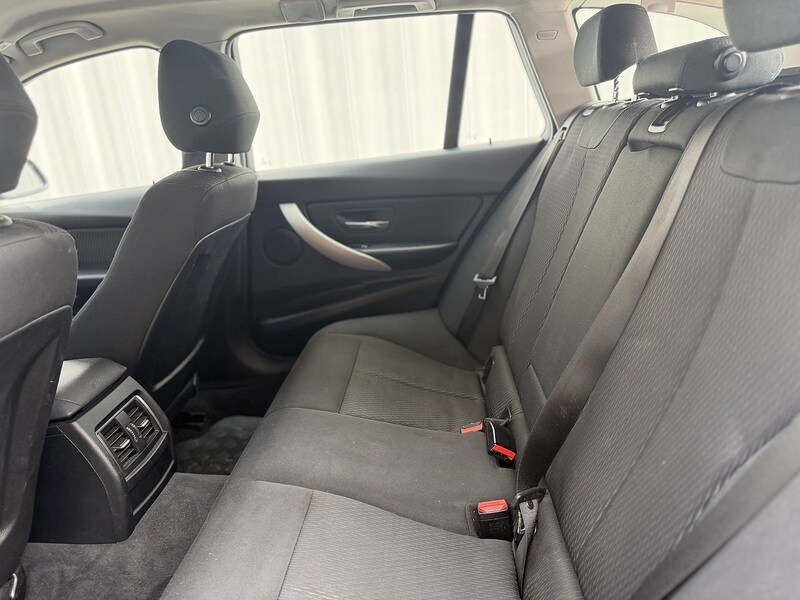 Used BMW 3 Series 2018 for sale - 77749256: Photo 36