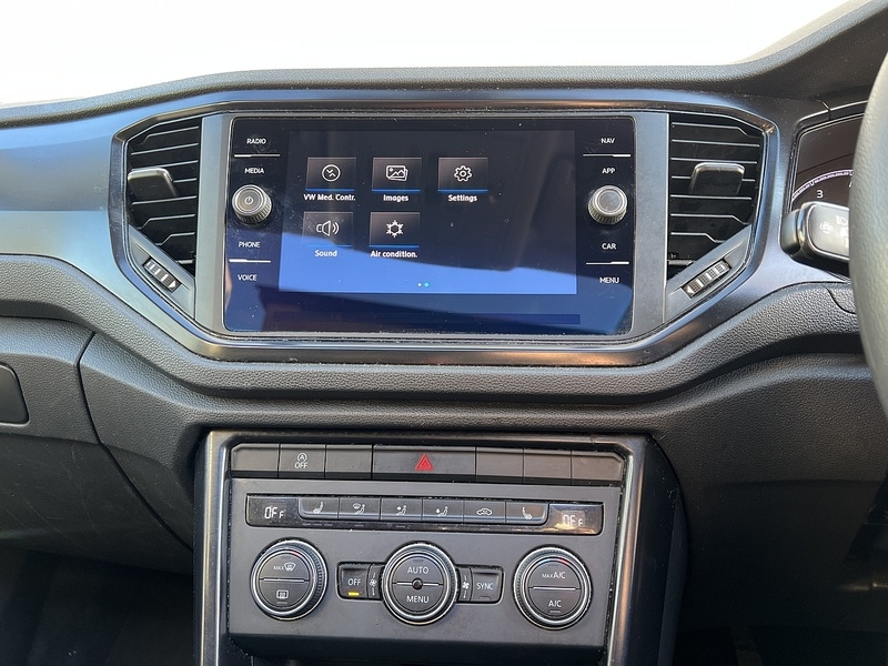 Used Volkswagen T-Roc 2019 for sale - 77140333: Photo 24