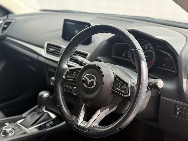 Used Mazda Mazda3 2017 for sale - 76197306: Photo 6