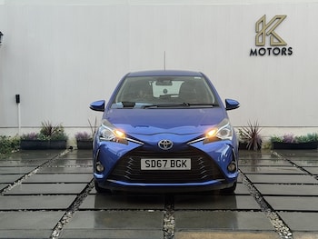 Used Toyota Yaris 2017 for sale - 77640097: Photo