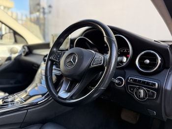 Used Mercedes-Benz C Class 2016 for sale - 76716115: Photo