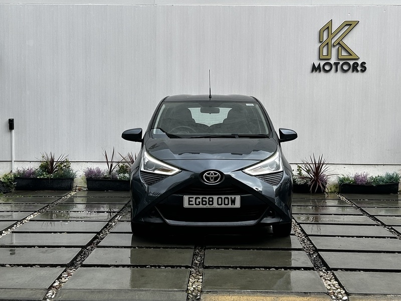 Used Toyota AYGO for sale - 77535601: Photo 2