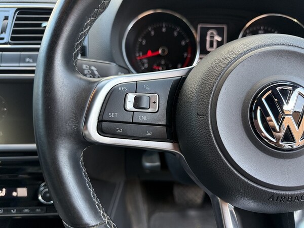 Used Volkswagen Polo 2016 for sale - 76197301: Photo 9