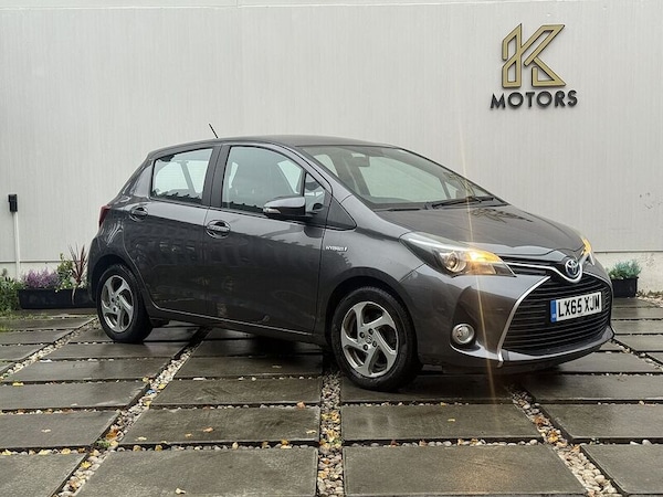 Used Toyota Yaris 2015 for sale - 76274489: Photo 1