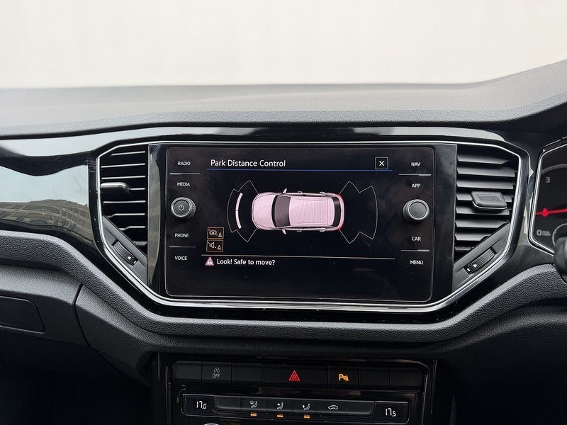 Used Volkswagen T-Roc 2021 for sale - 77693924: Photo 27