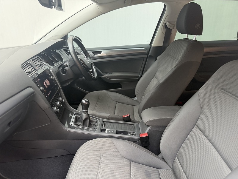 Used Volkswagen Golf 2018 for sale - 77873331: Photo 34