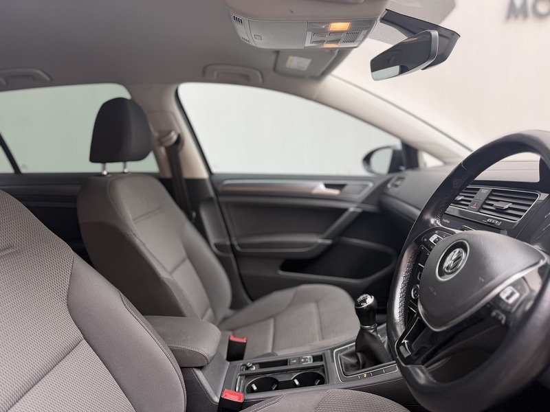 Used Volkswagen Golf 2018 for sale - 77873331: Photo 7