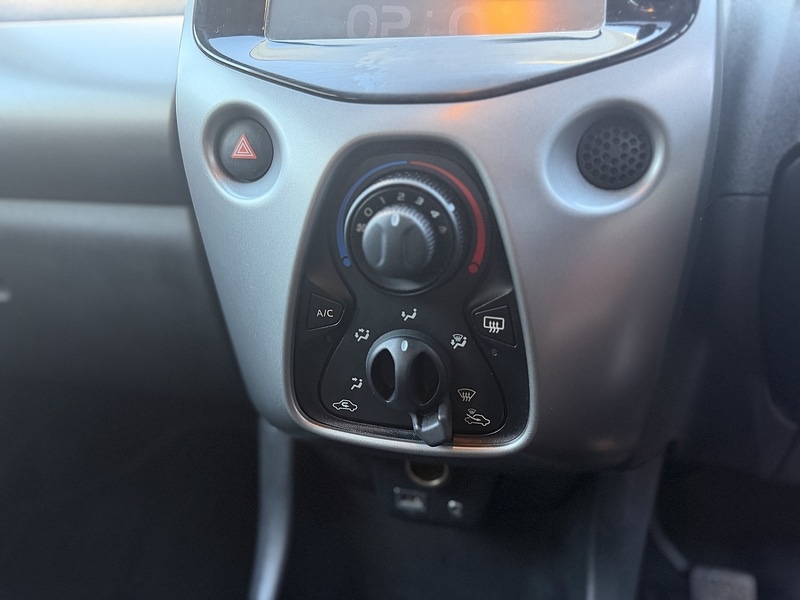 Used Peugeot 108 2017 for sale - 77976812: Photo 21