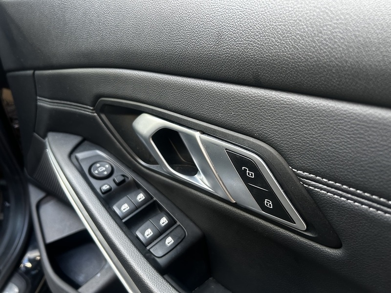 Used BMW 3 Series 2020 for sale - 77572426: Photo 18