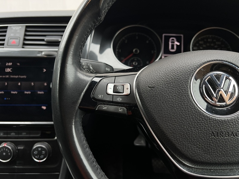 Used Volkswagen Golf 2019 for sale - 76986522: Photo 18