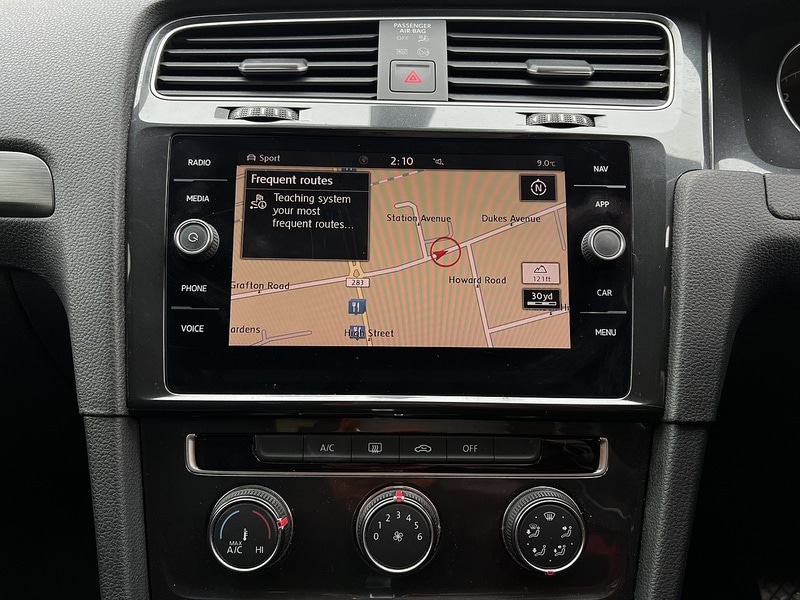 Used Volkswagen Golf 2019 for sale - 76986522: Photo 21