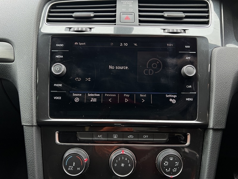 Used Volkswagen Golf 2019 for sale - 76986522: Photo 25