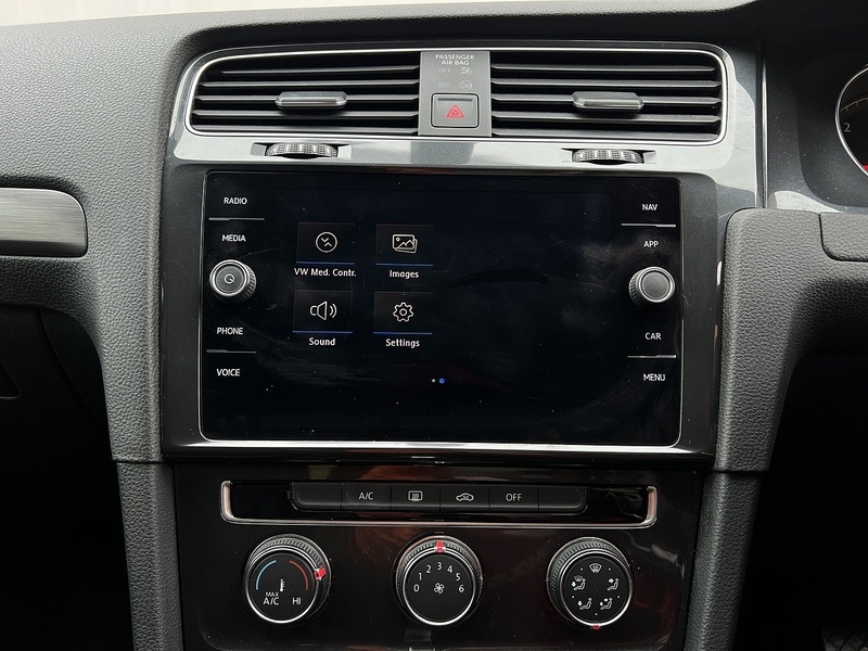 Used Volkswagen Golf 2019 for sale - 76986522: Photo 28