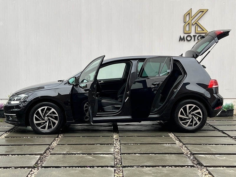 Used Volkswagen Golf 2019 for sale - 76986522: Photo 31