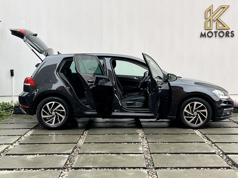 Used Volkswagen Golf 2019 for sale - 76986522: Photo 6