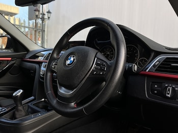 Used BMW 3 Series 2016 for sale - 77891384: Photo